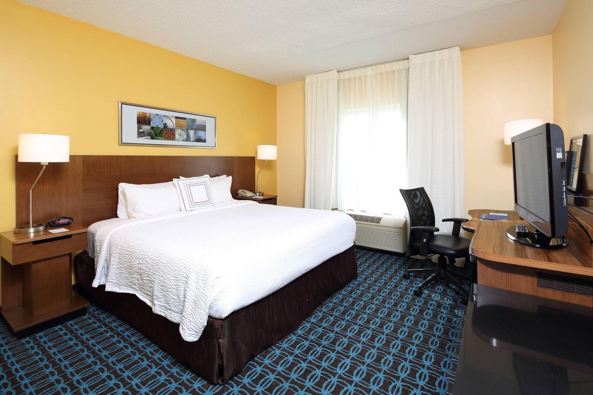 Fairfield Inn & Suites By Marriott Newark Liberty International Airport Bagian luar foto