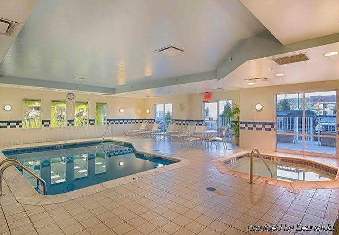 Fairfield Inn & Suites By Marriott Newark Liberty International Airport Bagian luar foto